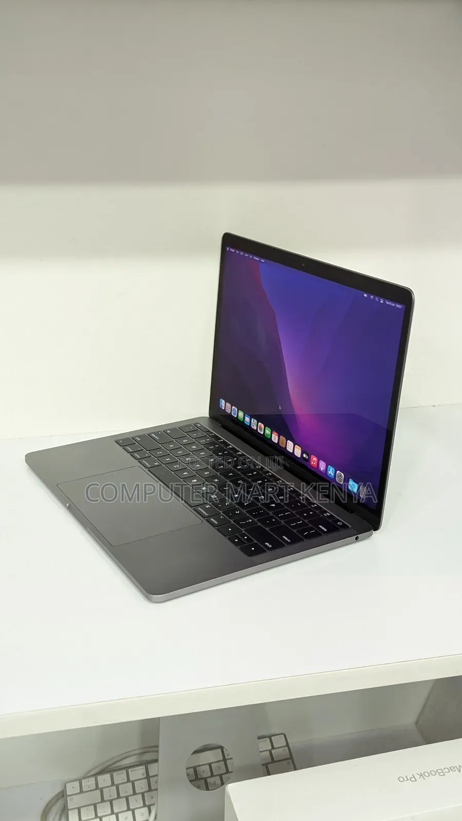 Laptop Apple MacBook Pro 2017 16GB Intel Core I5 SSD 128GB