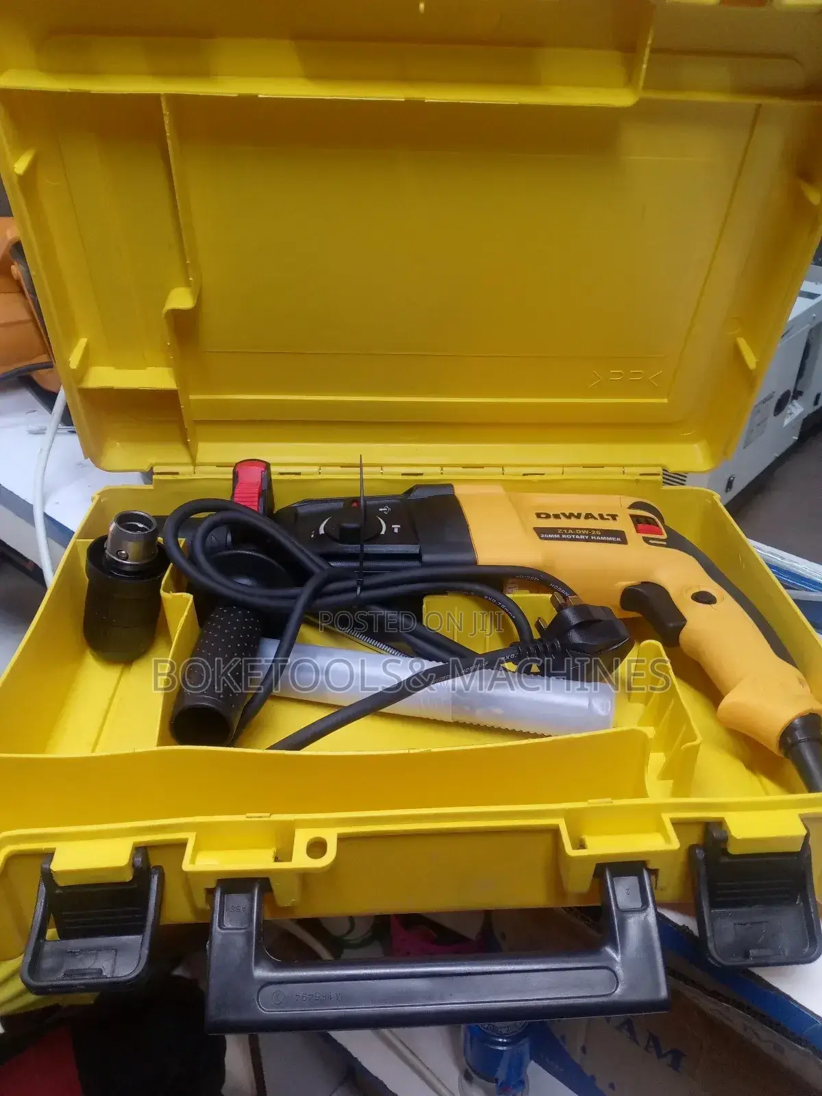 Dewalt Professional Rotary Hammer