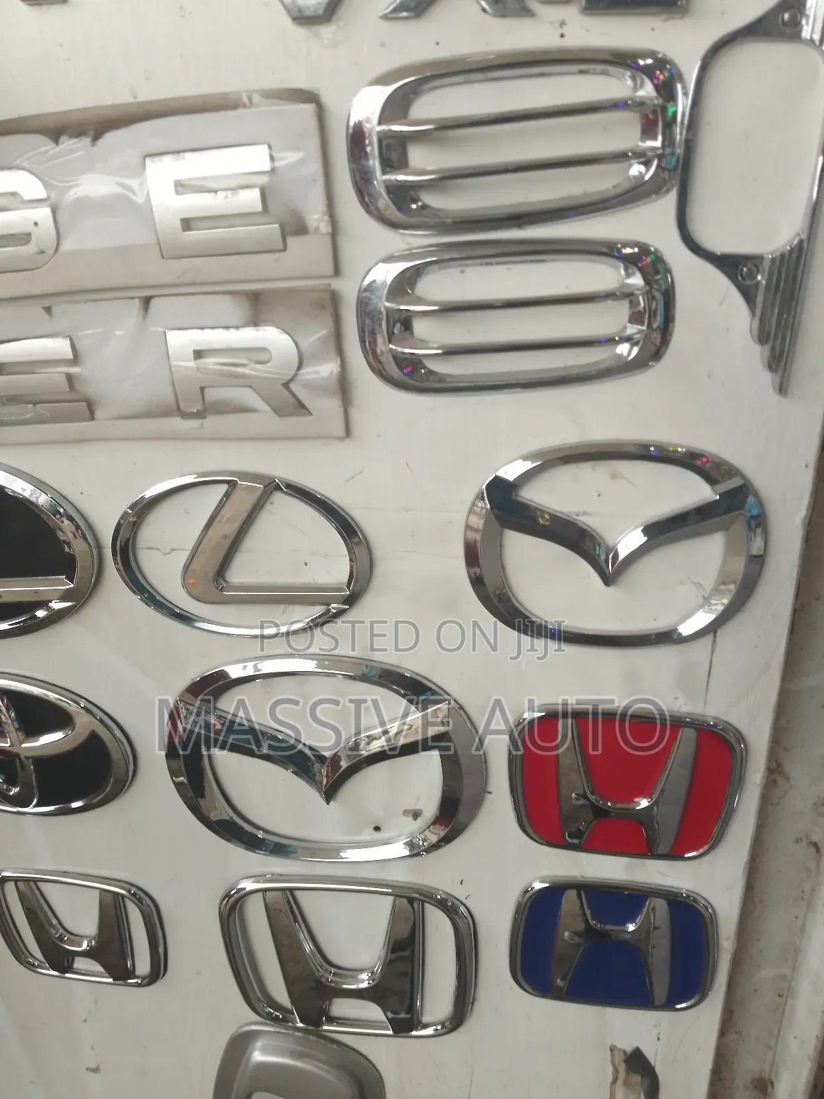 Lexus, Mazda, Honda Front Grill Logo/ Front Emblems