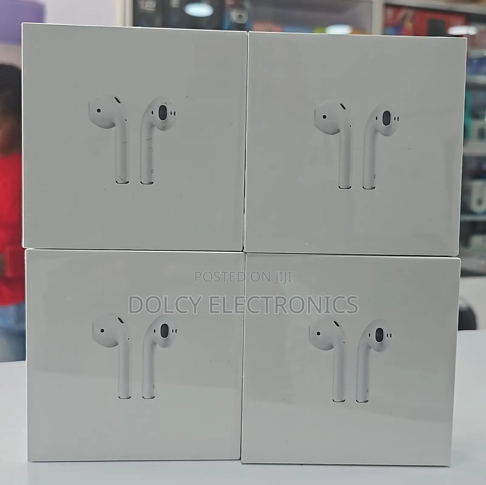 Apple Airpods 2nd Gen With Wireless Charging Case