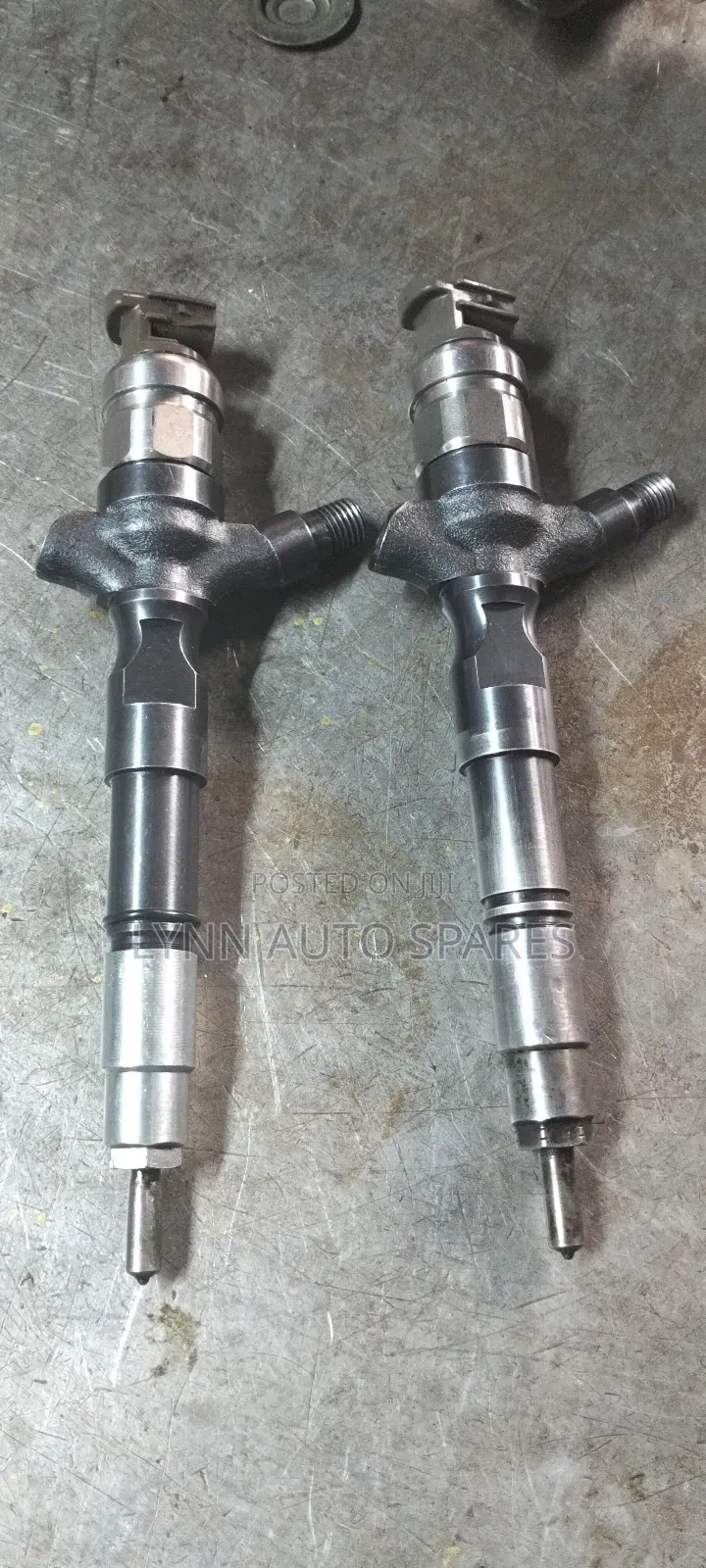 Toyota Hilux 30300 1KD Engine Nozzles