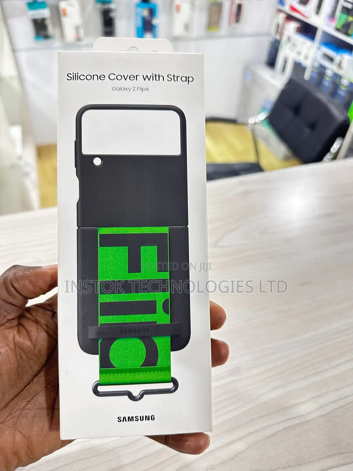 Samsung Galaxy Z Flip4 Silicone Cover With Strap, Black