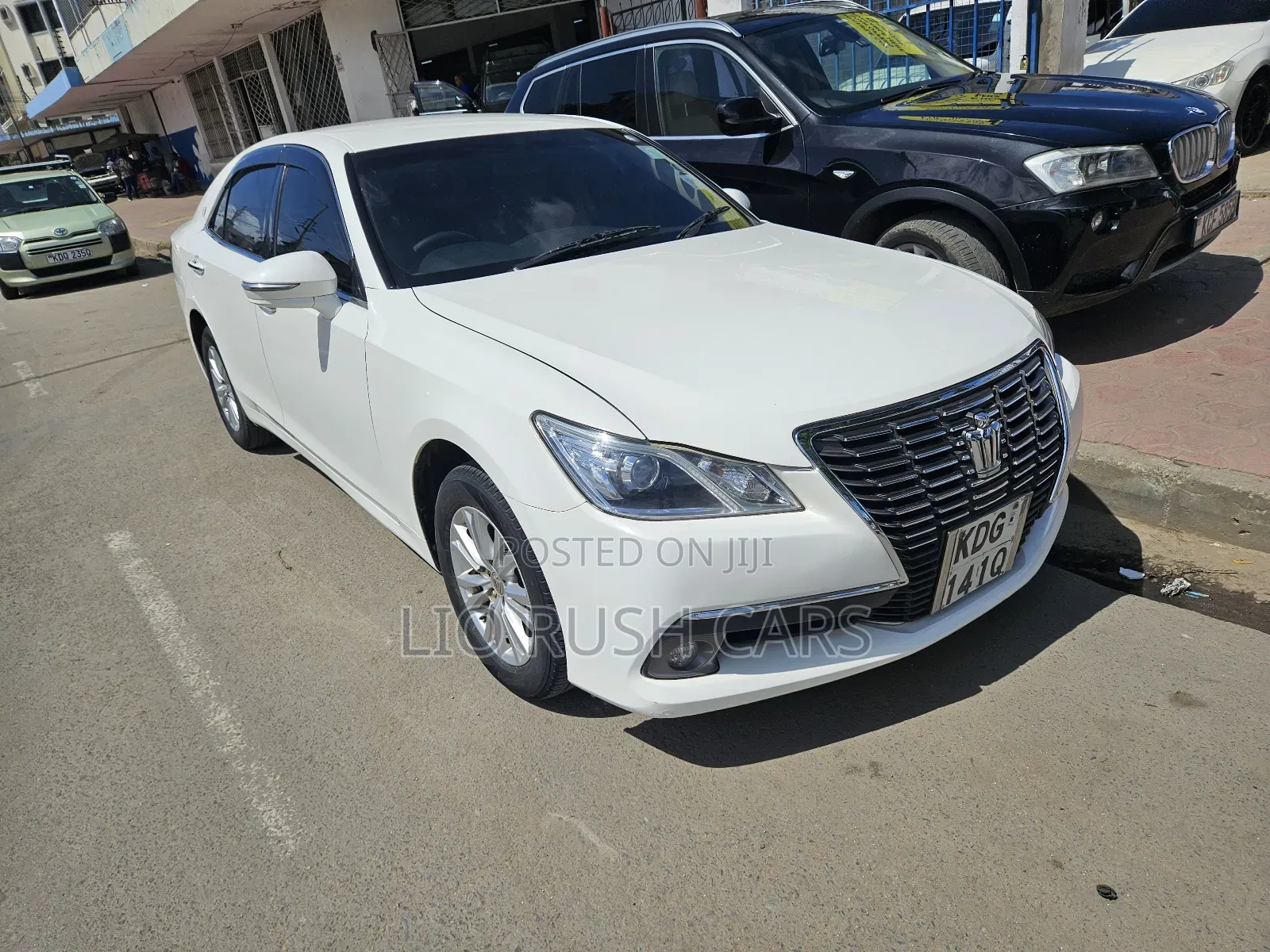 Toyota Crown 2015 White