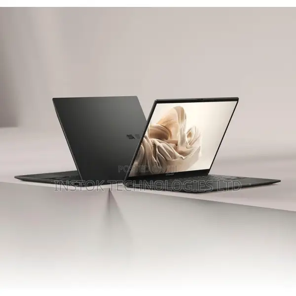 New Laptop Asus Zenbook 14 UX434 16GB Intel Core I7 SSD 1T