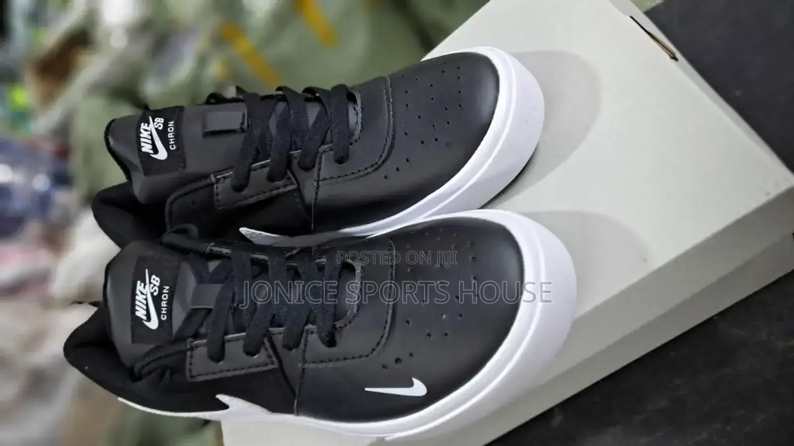 Nike SB CHRON Black