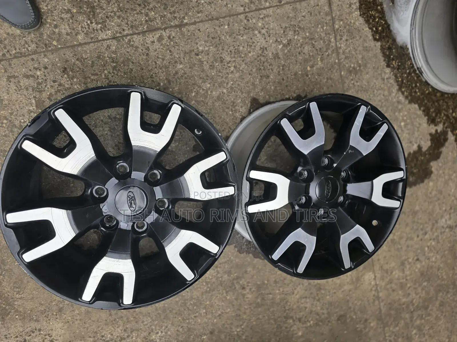 Ford Everest, Ranger Original Black Silver 18 Inch Rims Set