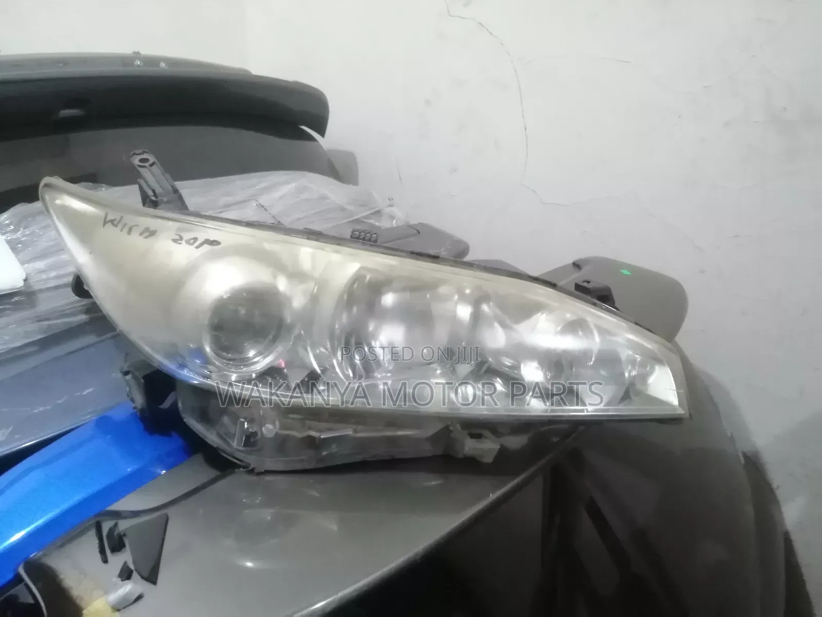 Toyota Wish Non Xenon Headlamp, Model 2009/2015, Ex Japan