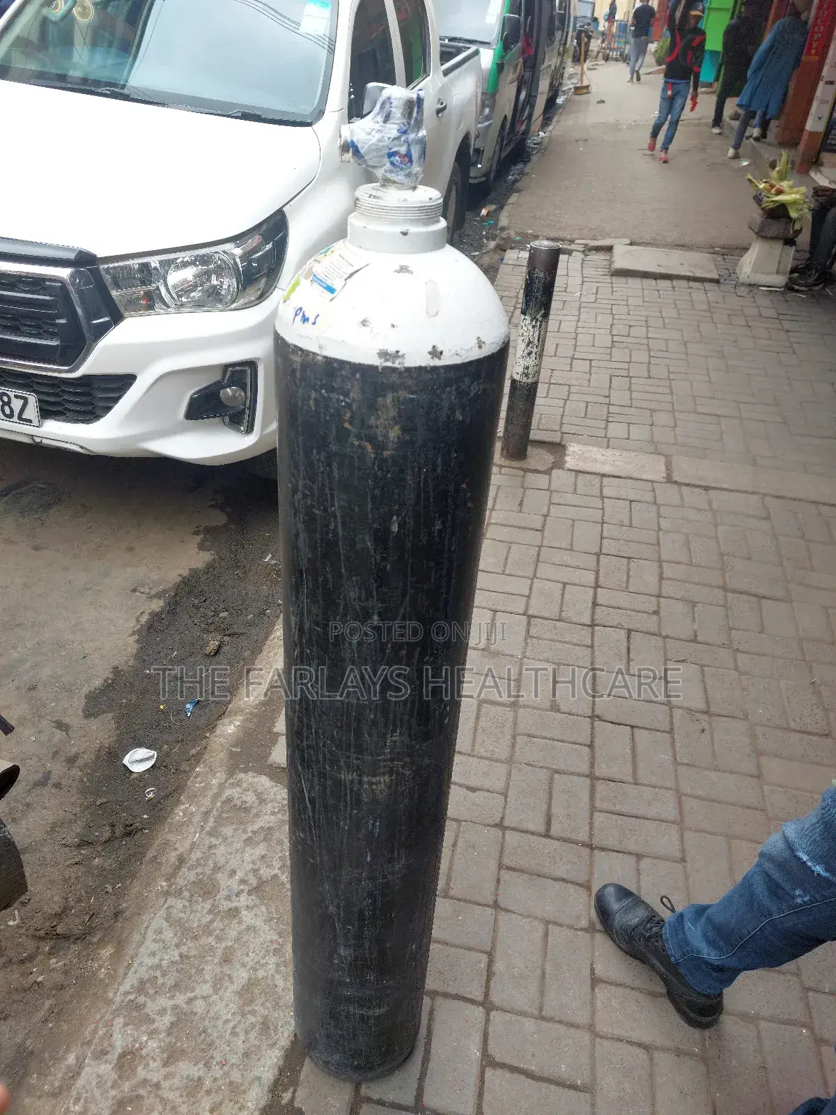 Oxygen Cylinder With Full Oxygen 8.5m3 - Medical Use