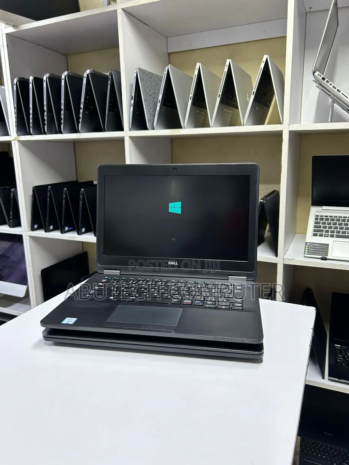 Laptop Dell Latitude 12 E7270 8GB Intel Core I7 SSD 256GB