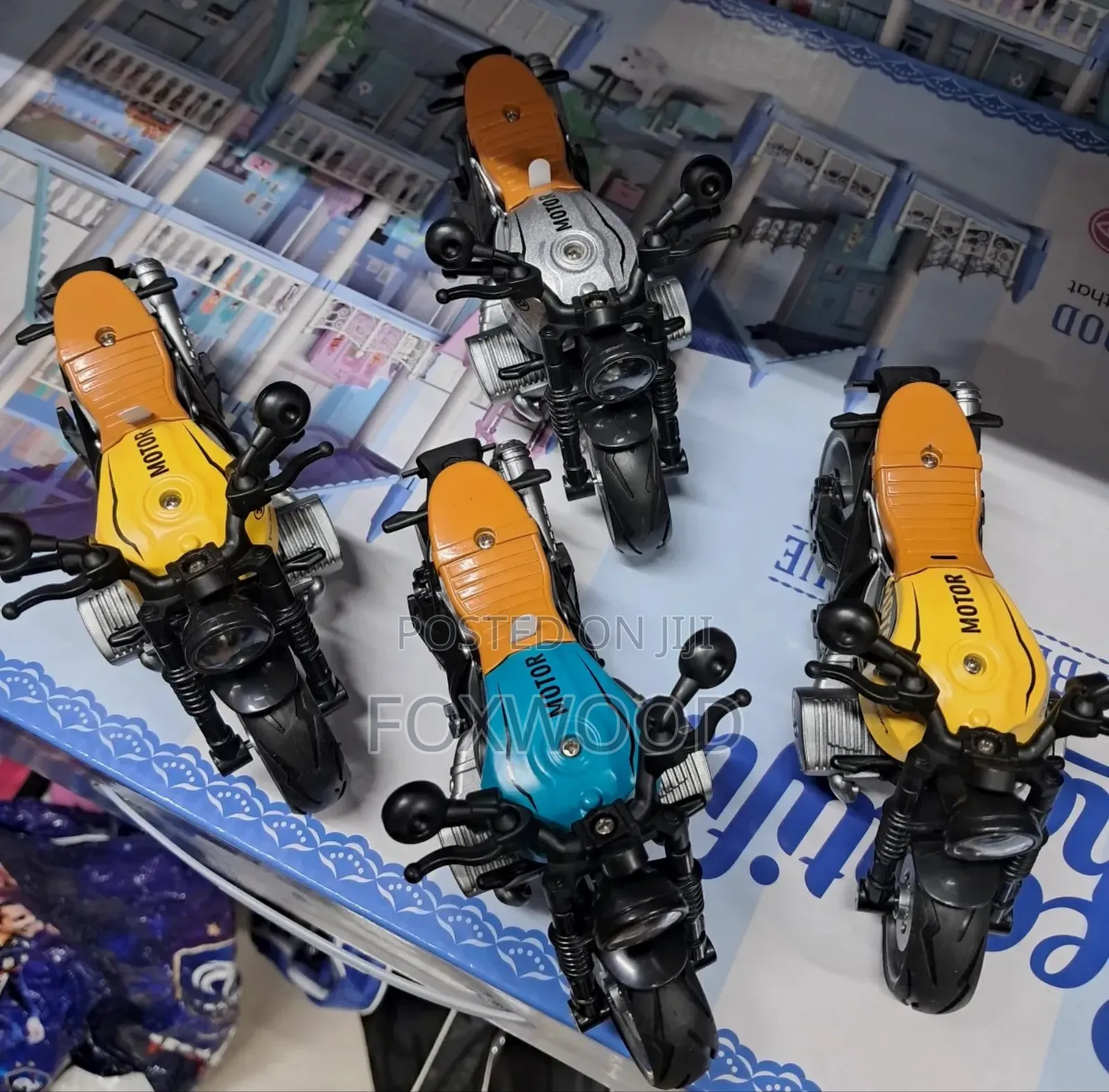 Latte Motorcycles Die Cast With Light And Music