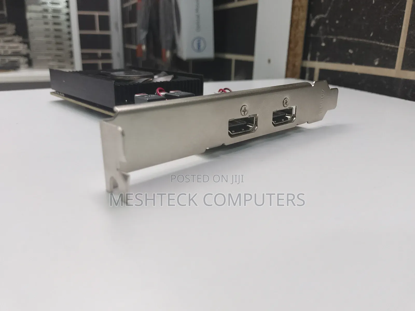 AMD Radeon HD 6570 1gb Ddr3