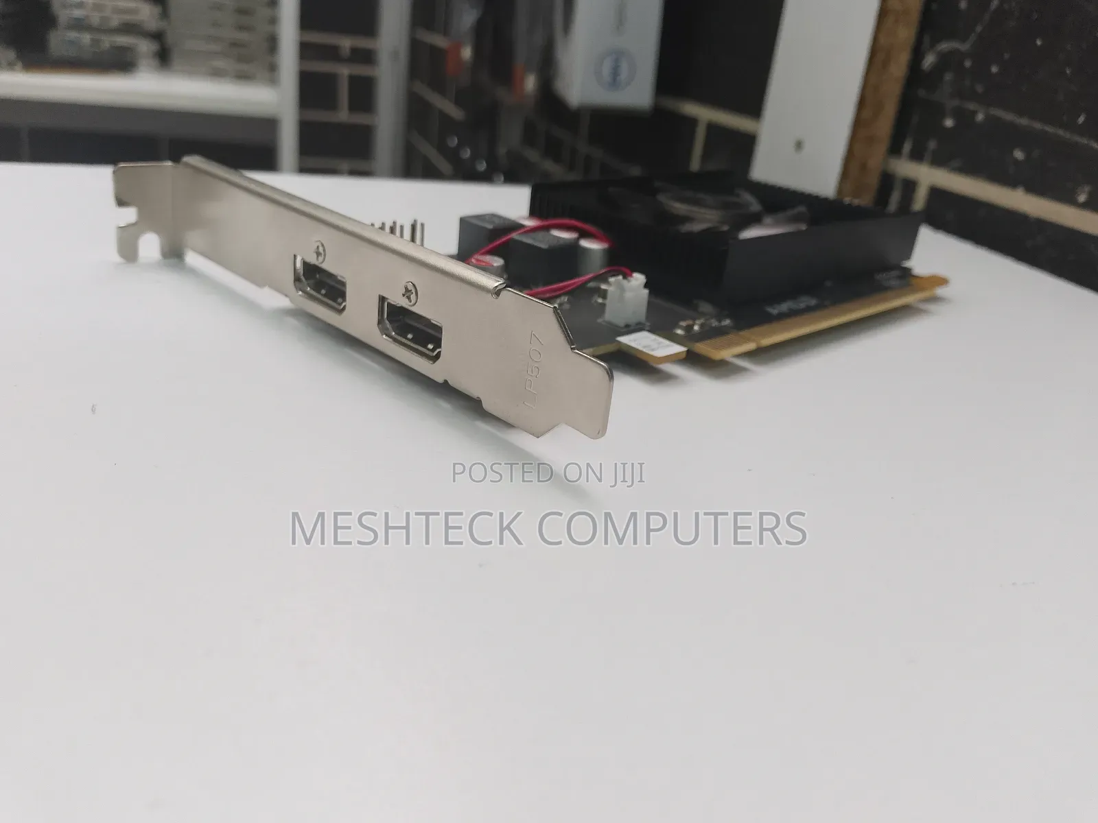 AMD Radeon HD 6570 1gb Ddr3
