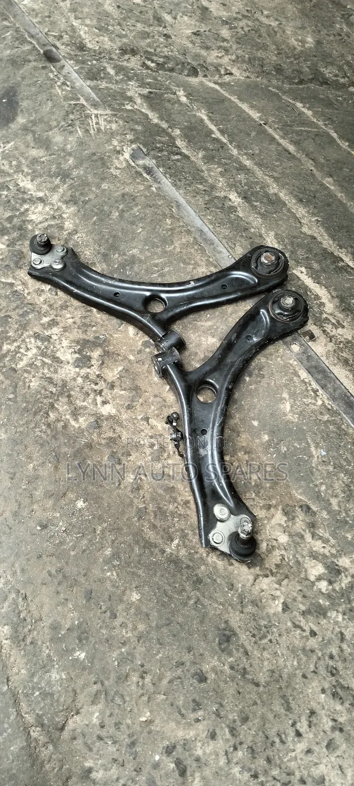 Honda Vezel Control Arm