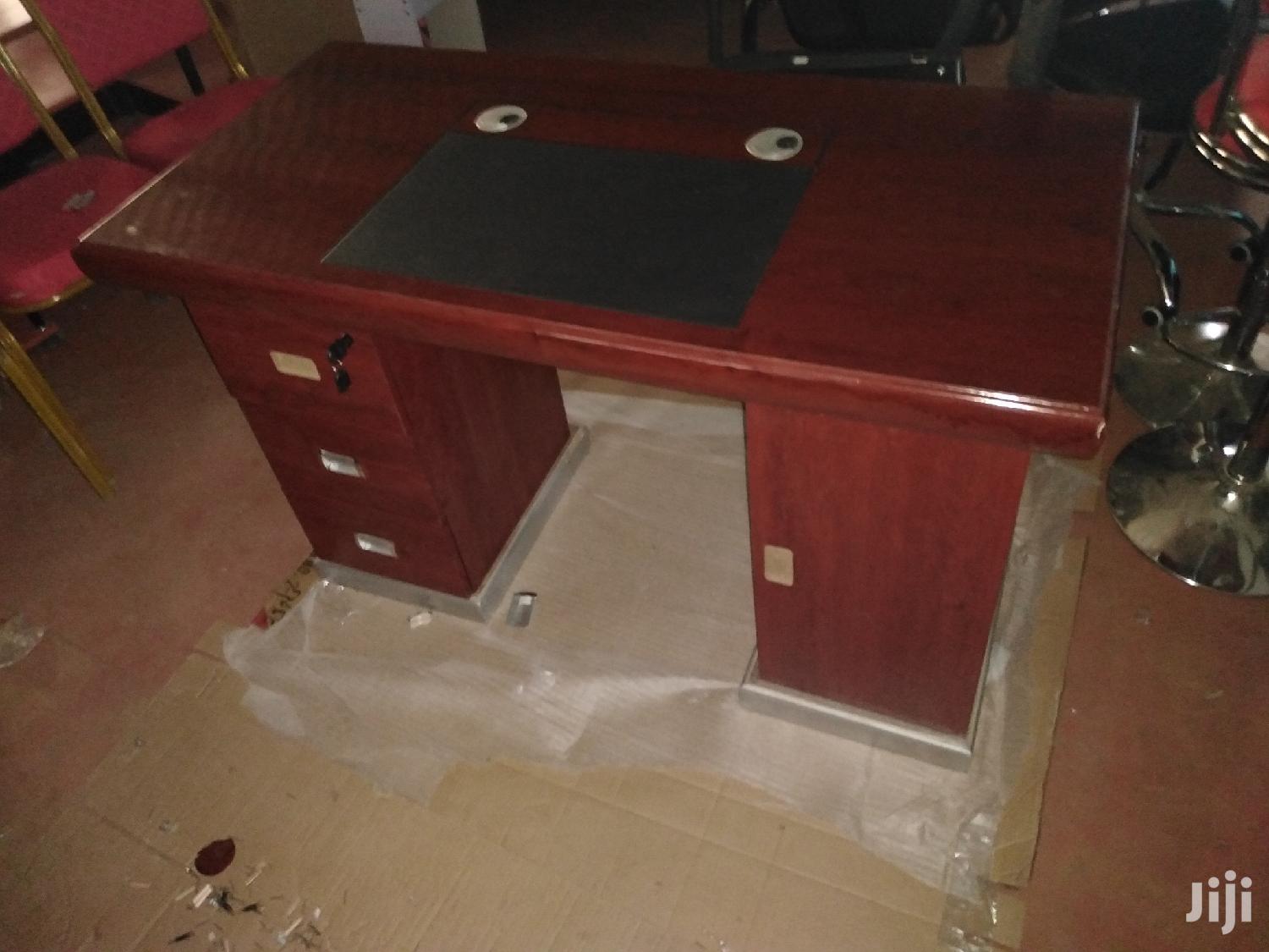 Executive Office Desk 1.2m.