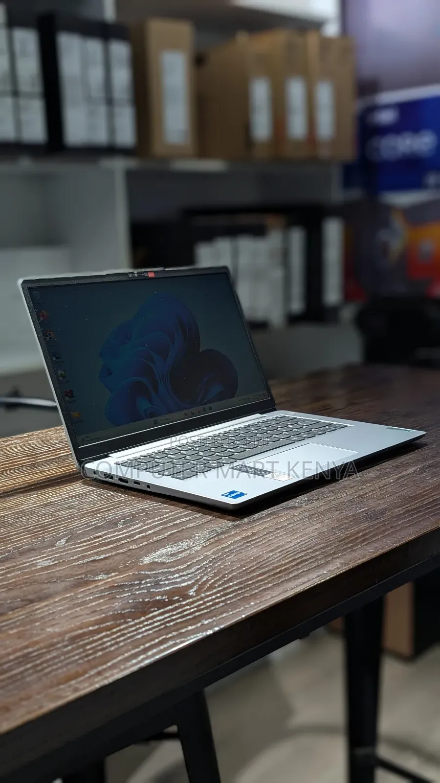 New Laptop Lenovo IdeaPad 1 8GB Intel Core I5 SSD 512GB