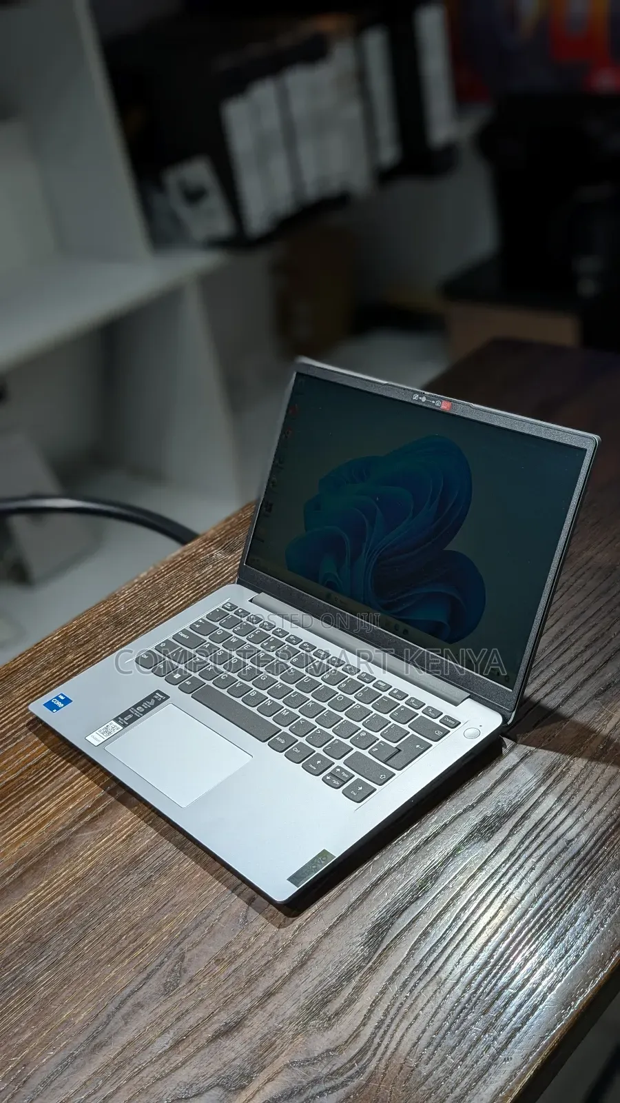 New Laptop Lenovo IdeaPad 1 8GB Intel Core I5 SSD 512GB