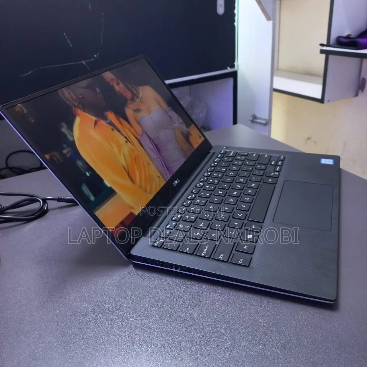 Laptop Dell XPS 13 9360 4GB Intel Core I5 SSD 256GB