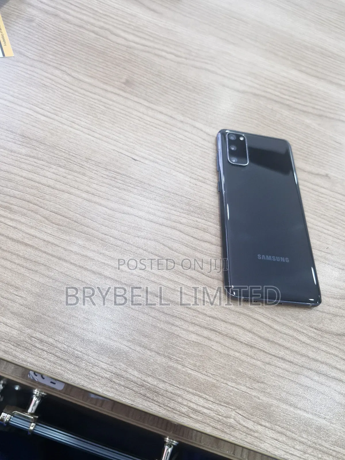 Samsung Galaxy S20 128 GB Black