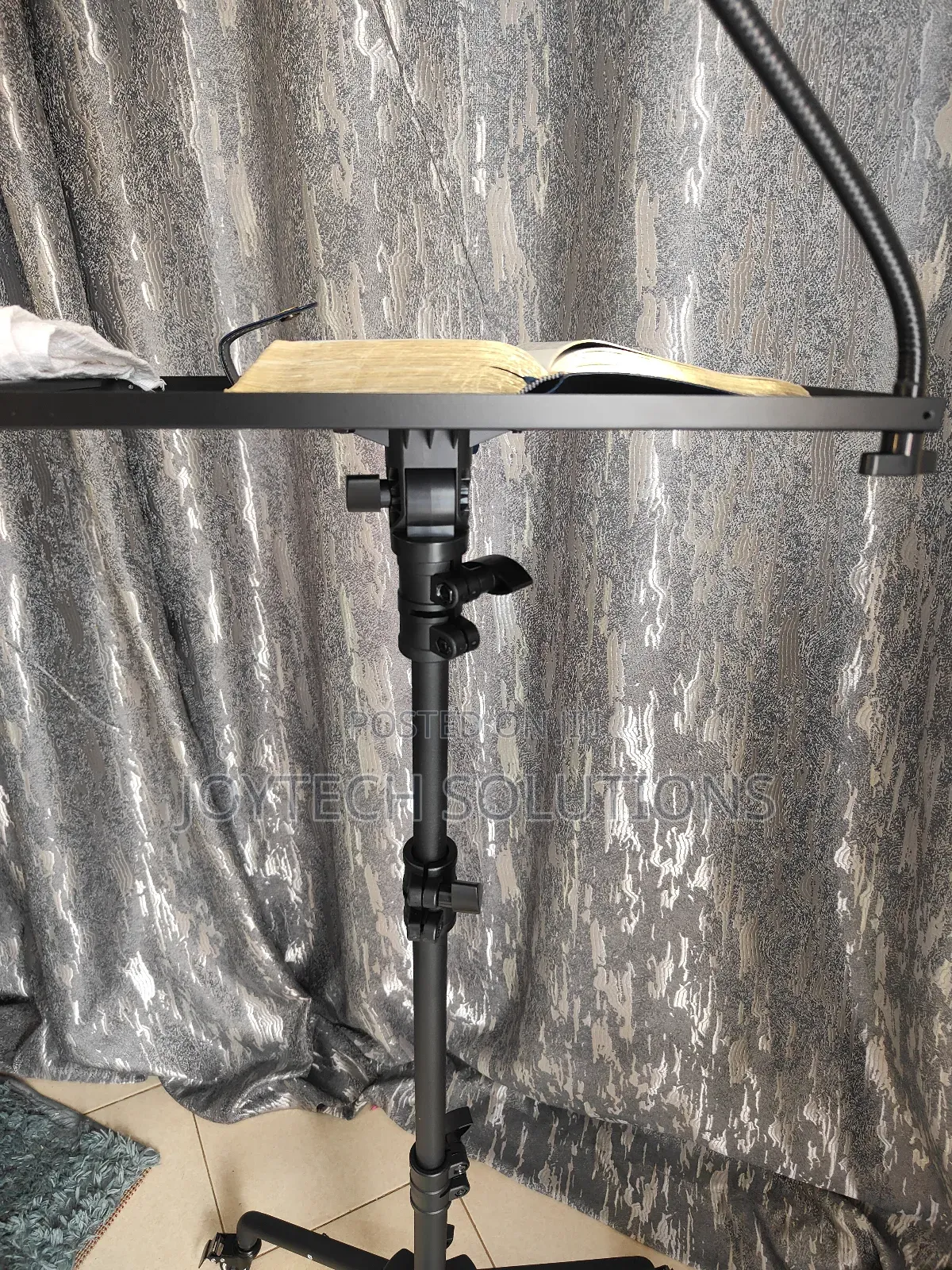 Foldable Pulpit Podium Stand. Live Streaming Phone Holder