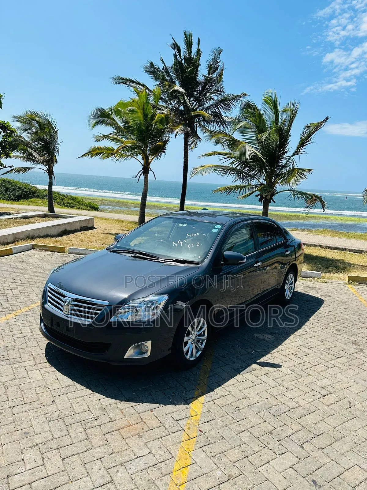 Toyota Premio 2017 Black