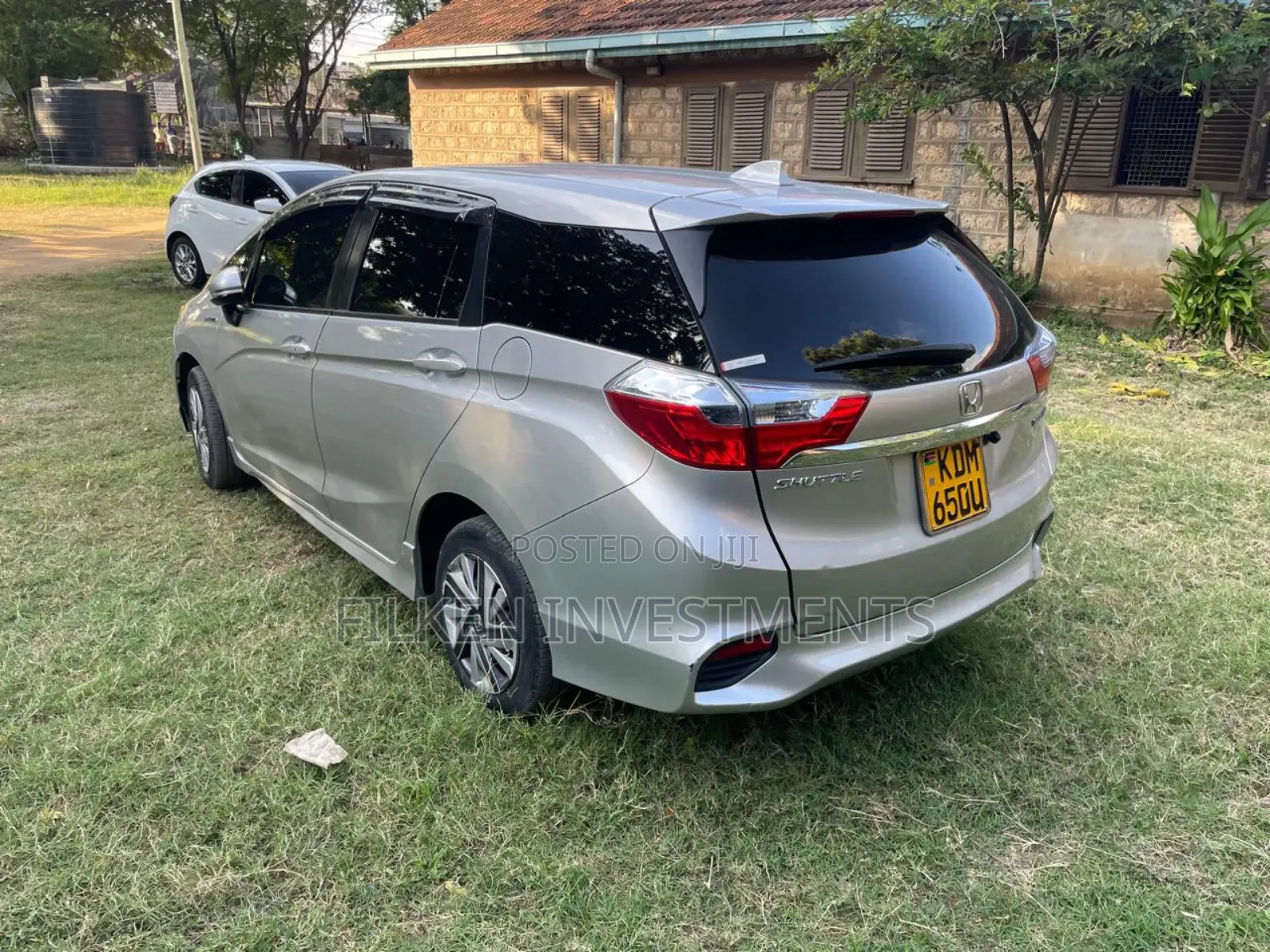Honda Fit Shuttle 1.5 Hybrid 2WD 2017 Silver