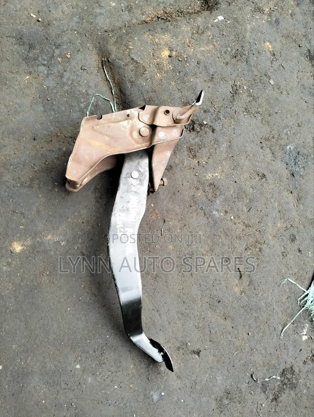 Nissan Patrol Clutch Pedal