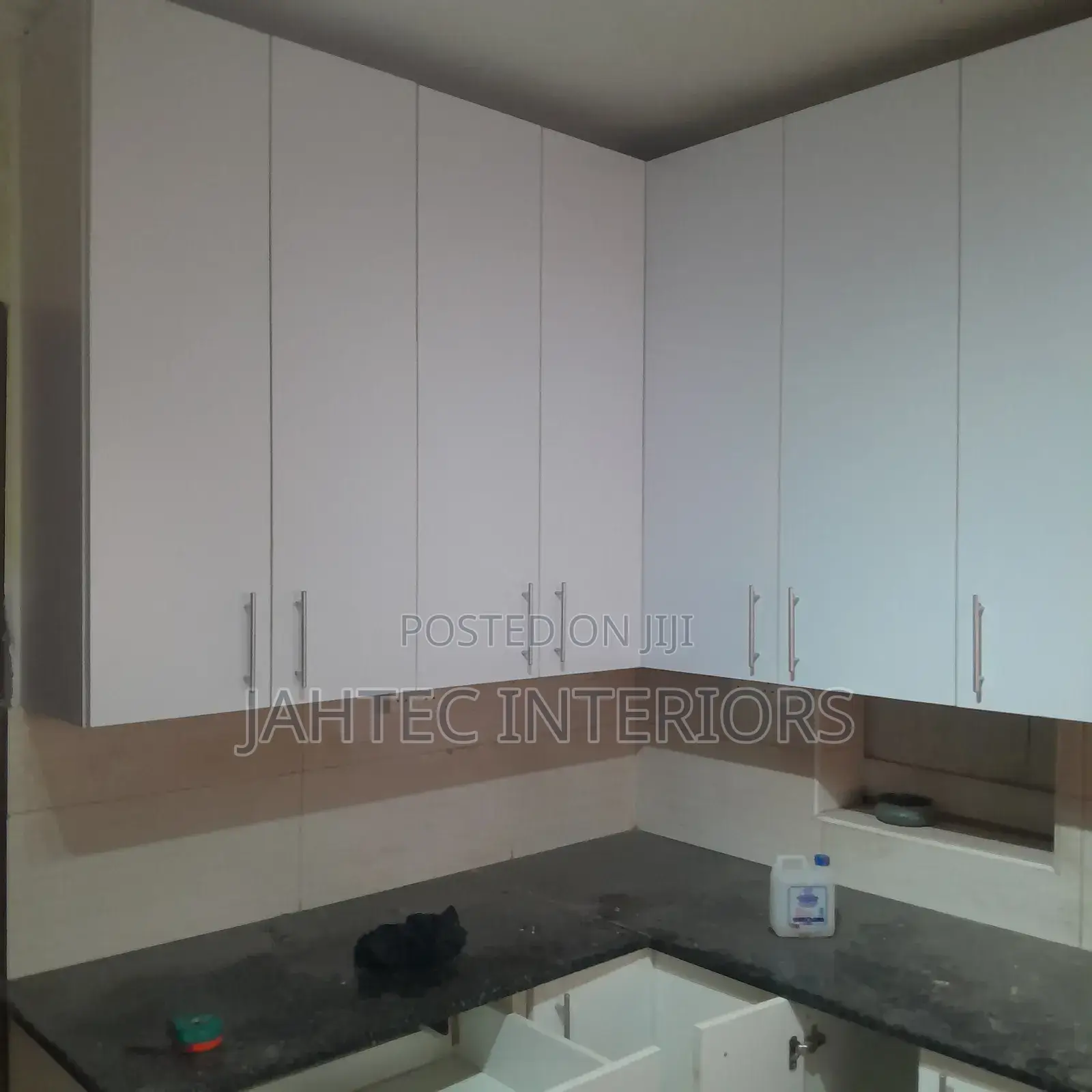 Kitchen Cabinets Installing
