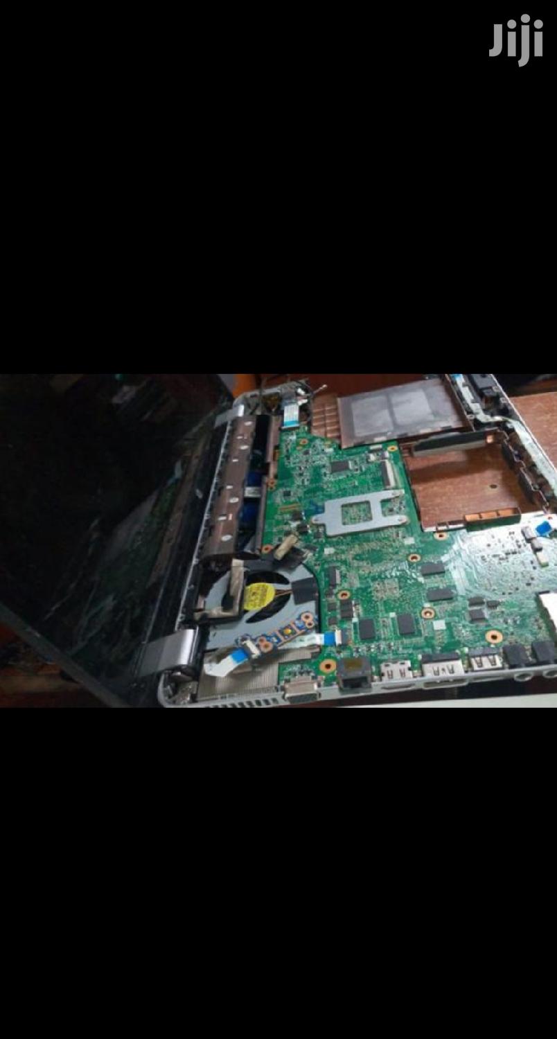 We Repilar Laptops Motherboards