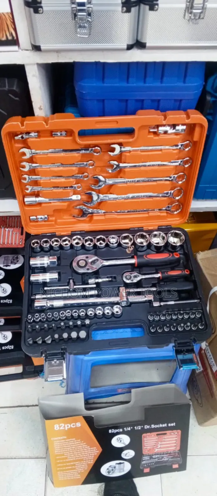 82 Pieces Socket Mechanical Toolbox