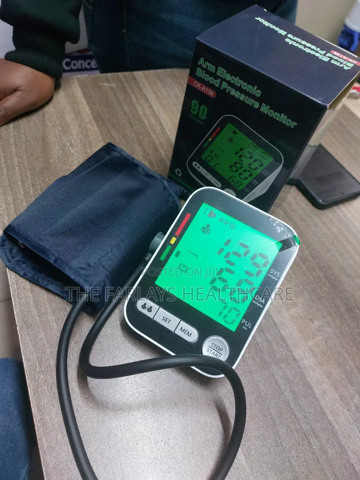Rechargeable Bp Machine With Voice and Memory.