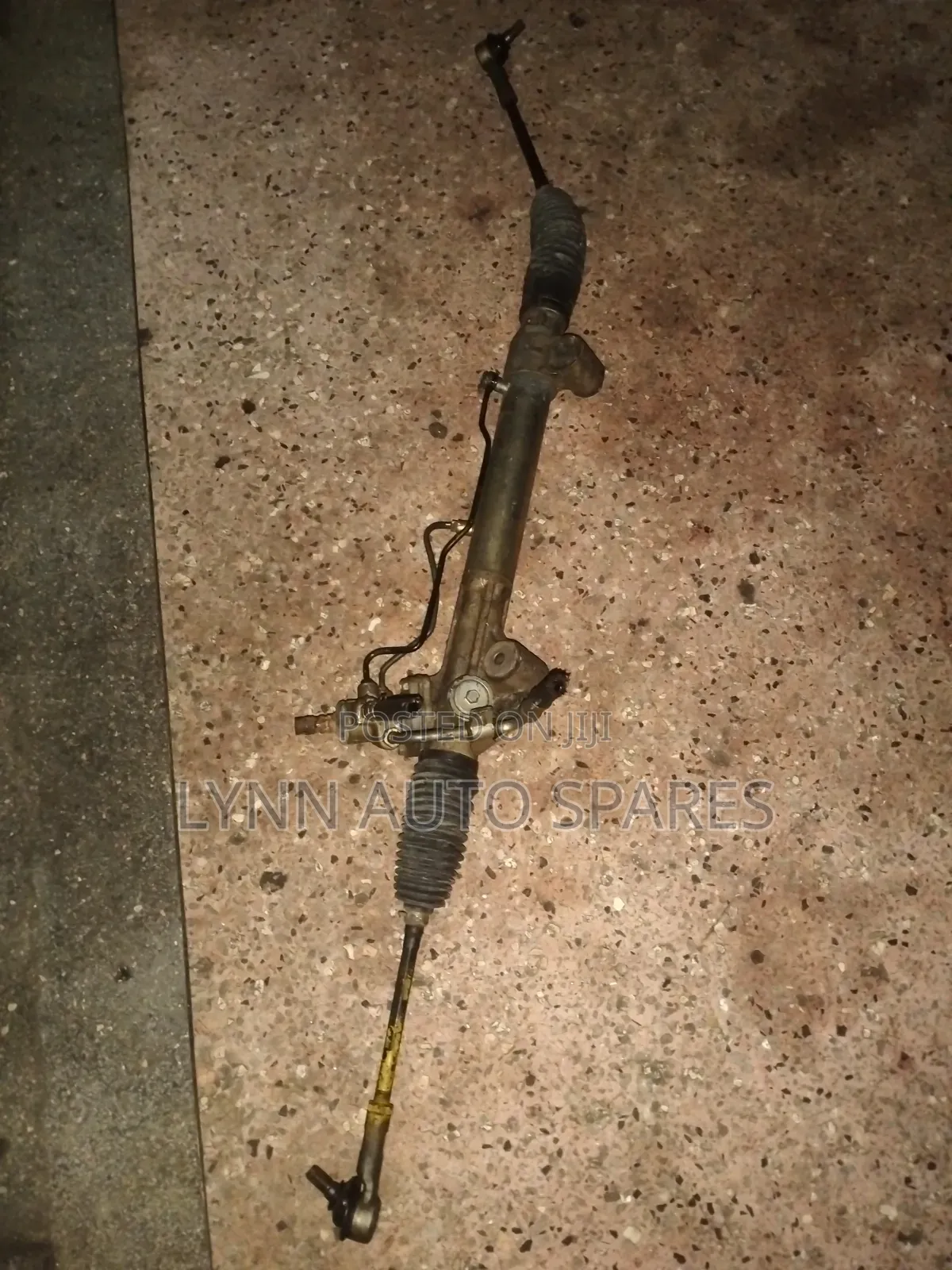 Old Model Hilux Vigo 4wd Steering Rack