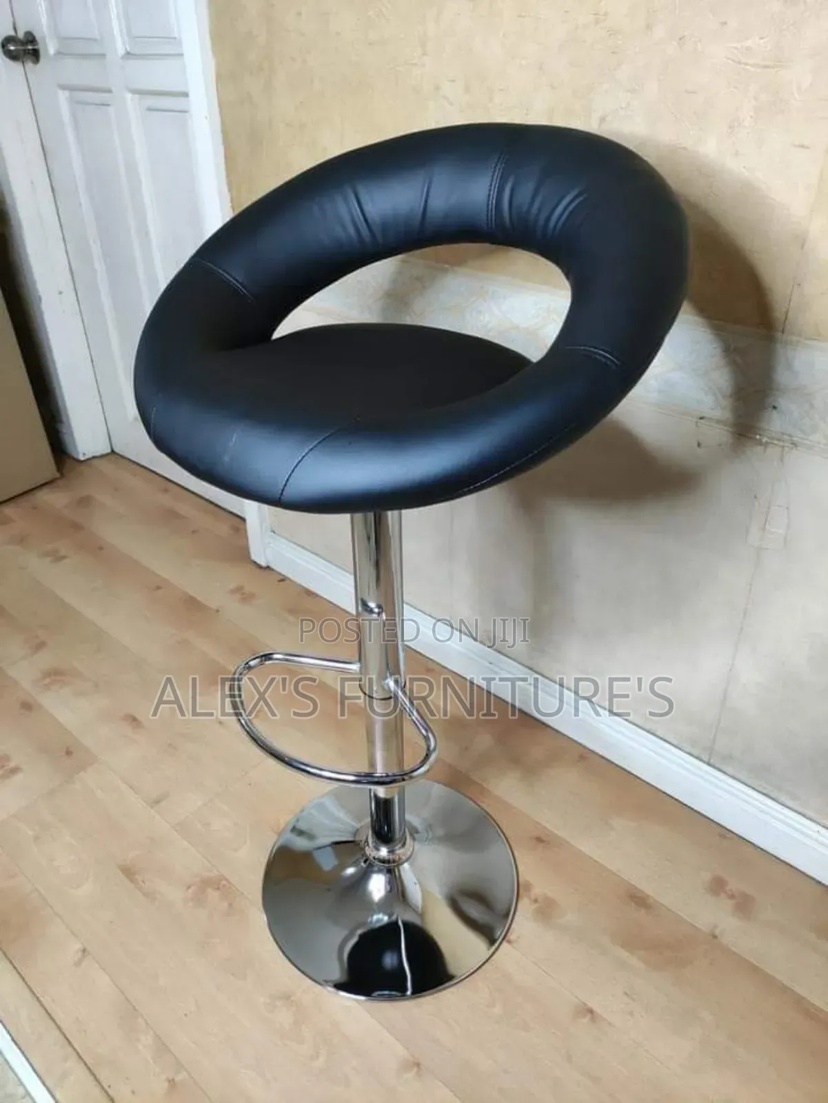 Adjustable Stool Bar Stool