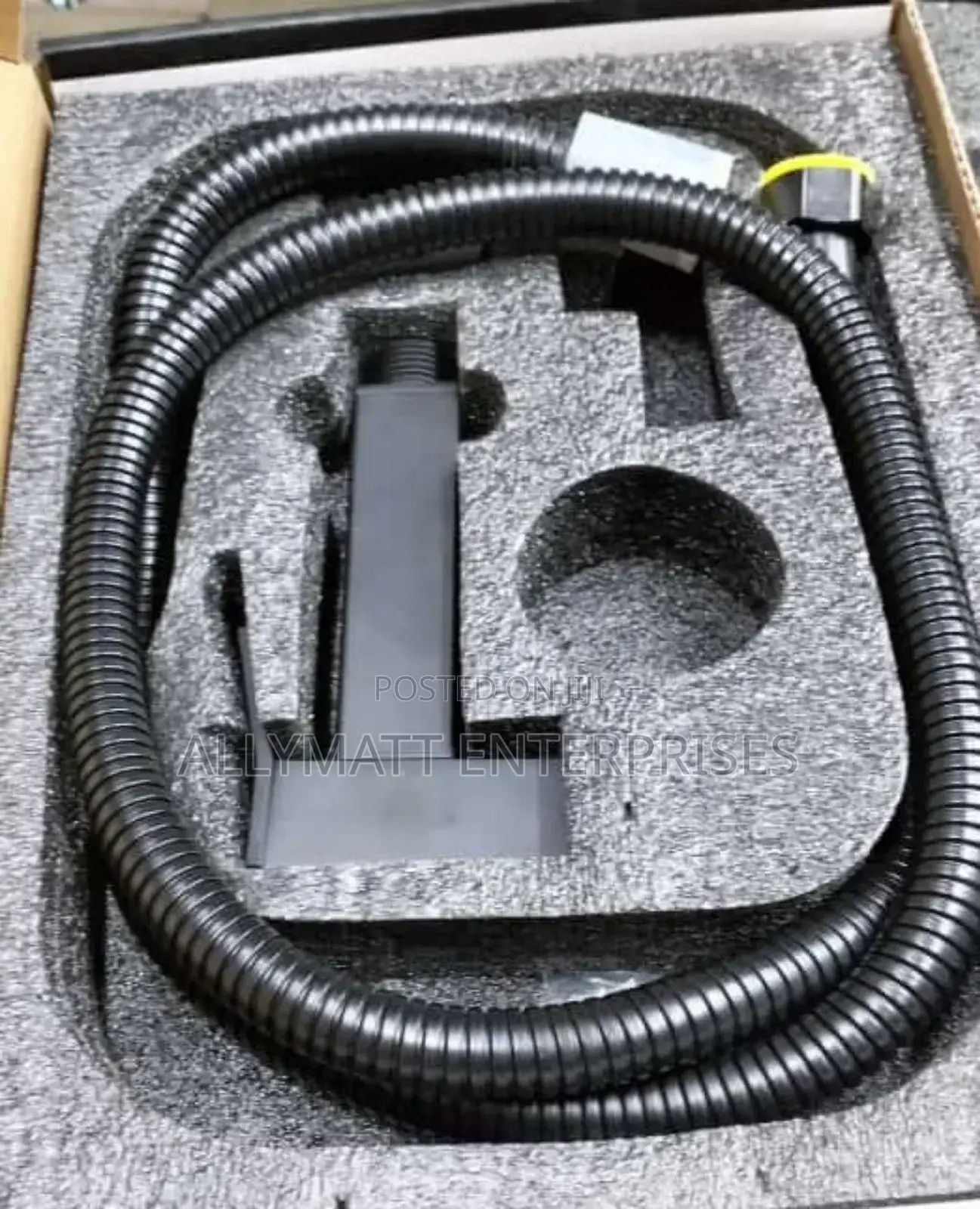 Black Arabic Shower