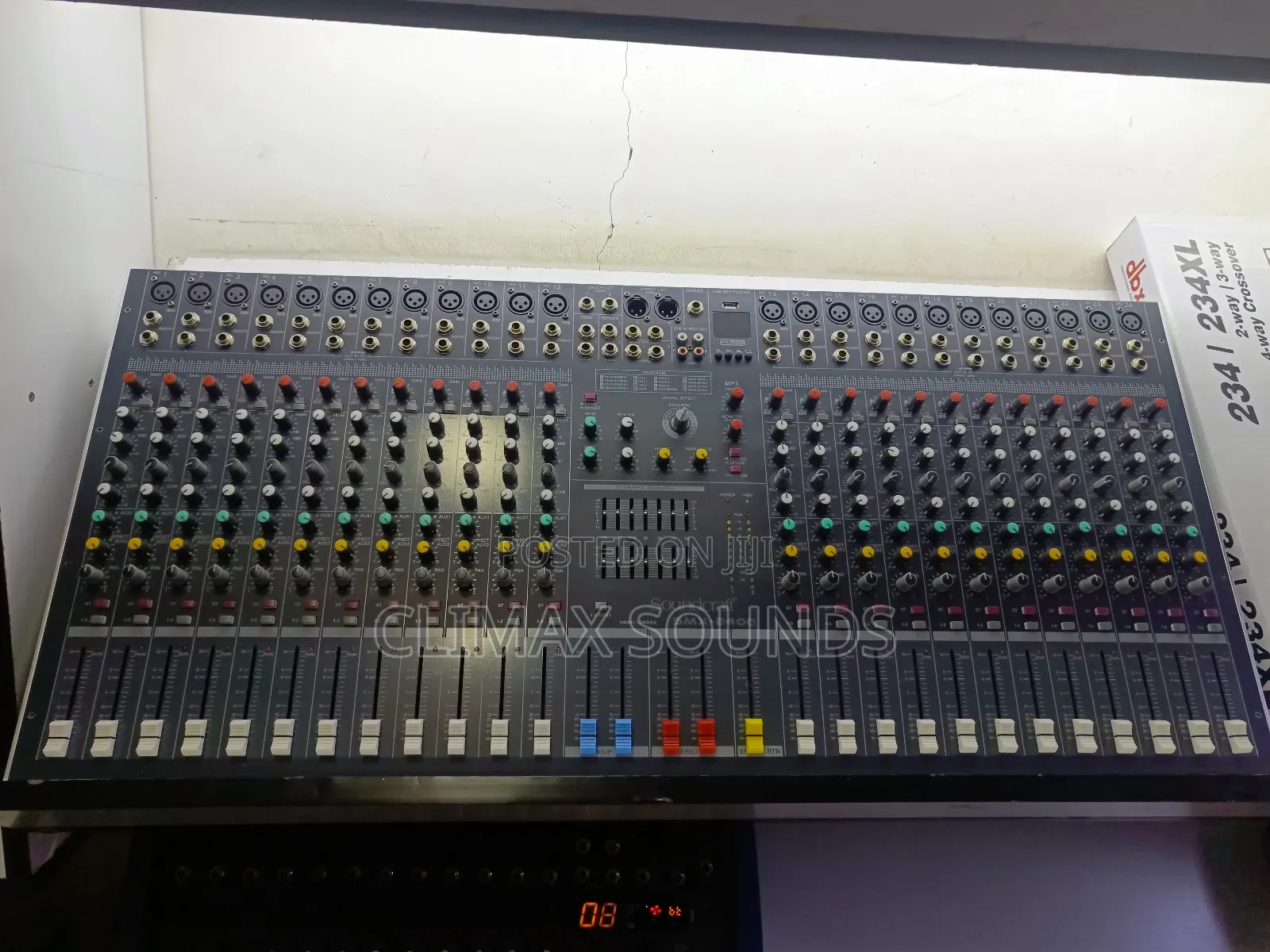 Plain Mixer 24 Channel , Smx2400