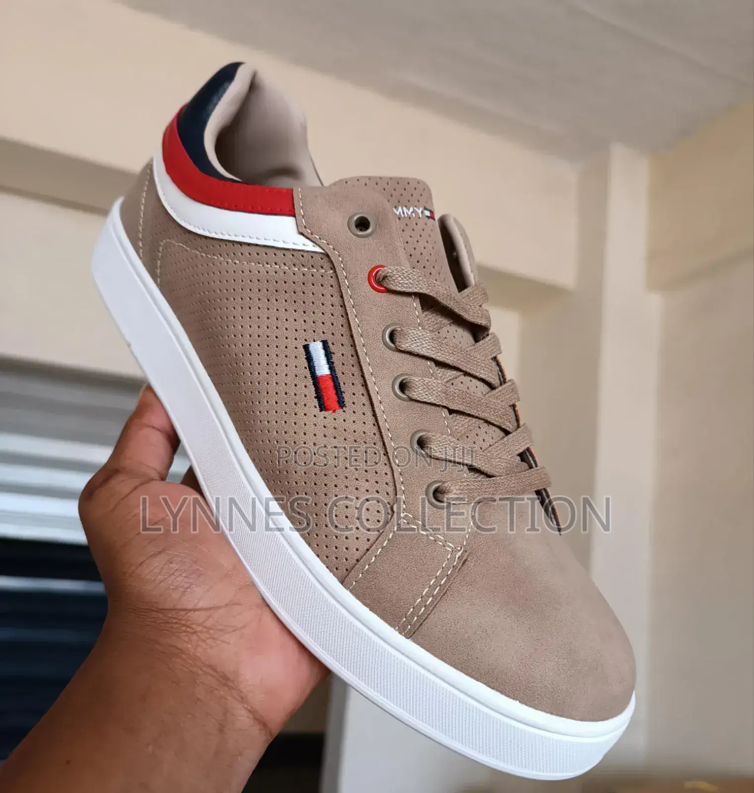 Tommy Hilfiger