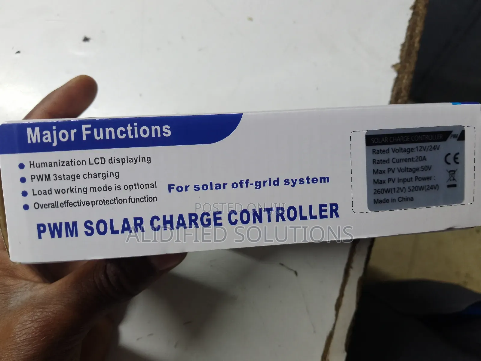 Solar Charge Controller <>20A Charge Controller