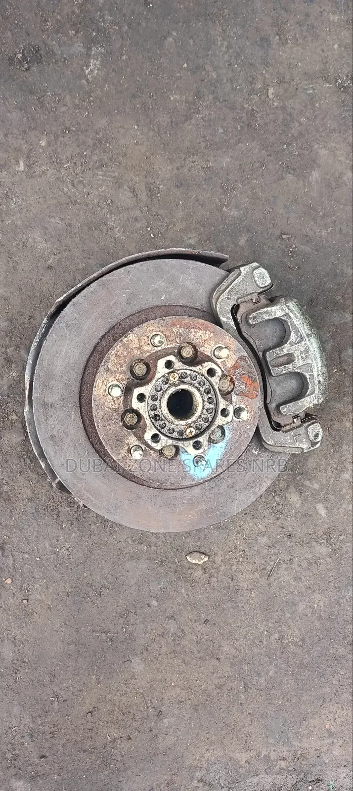 2 4WD D-Max,L200,Pajero,Sahara,Front Wheel Hubs Complete.