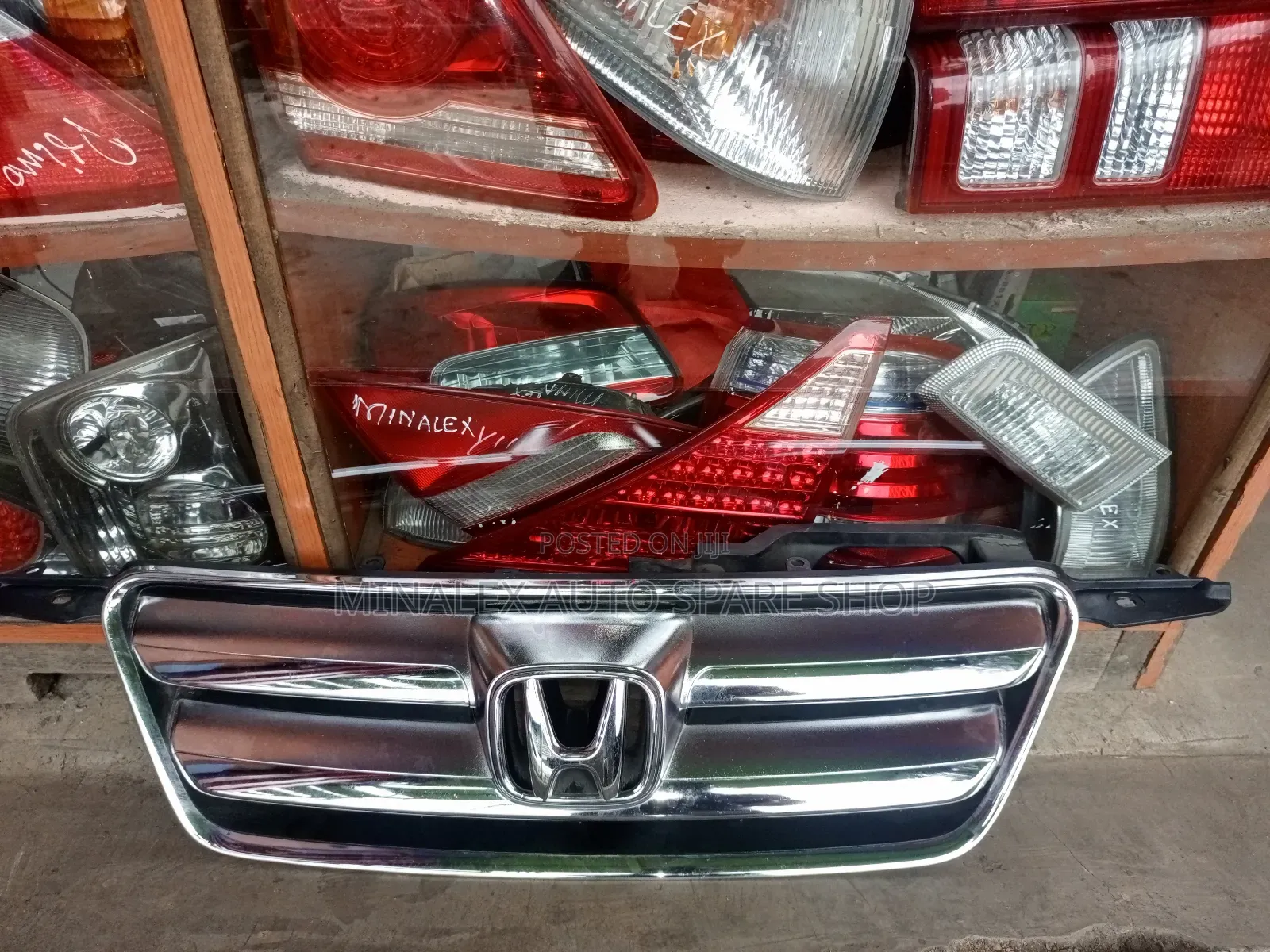 Honda CR-V 2006 Model Front Grill