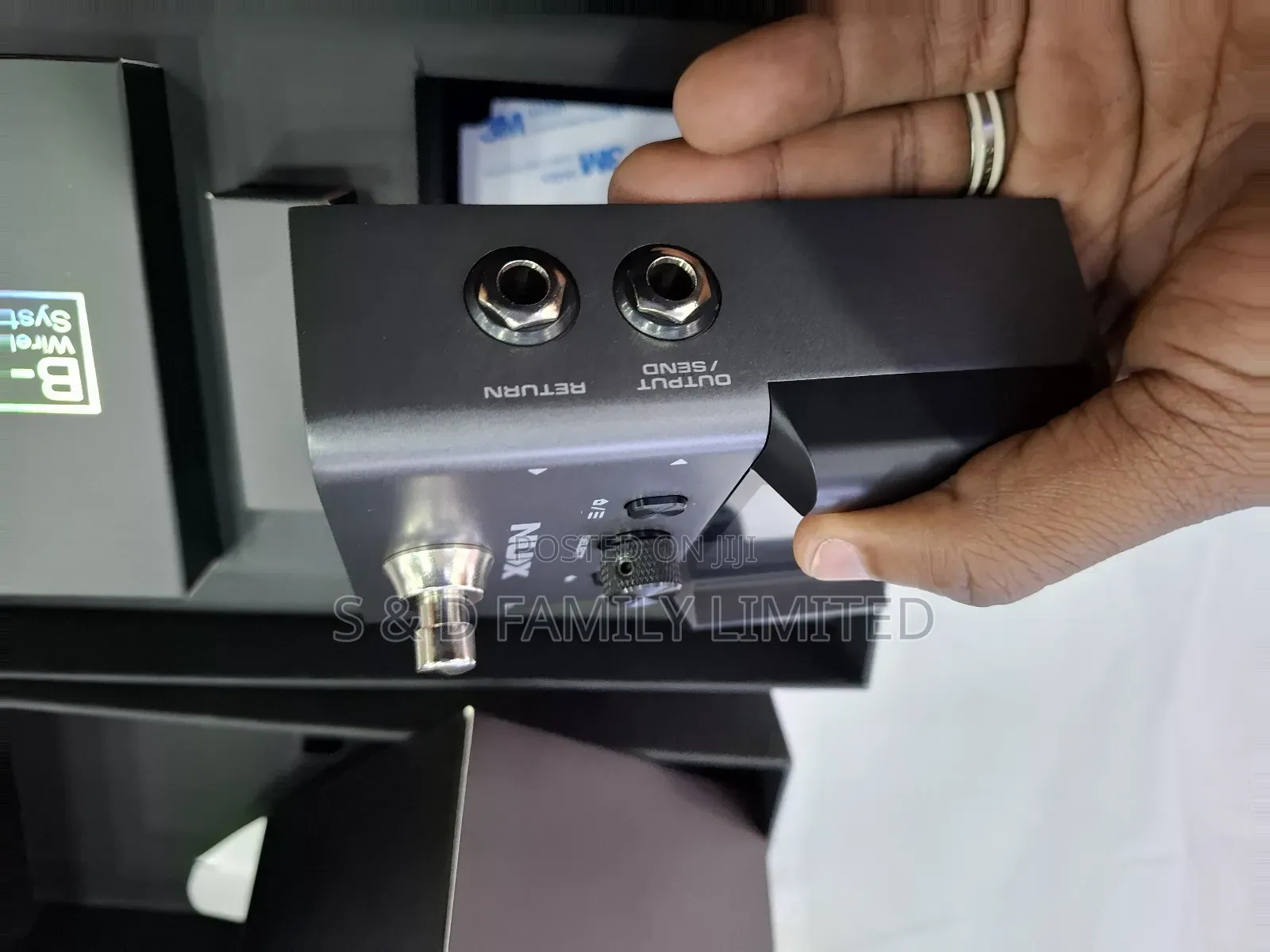 NUX B8 2.4ghz Pedalboard Wireless Guitar Bug System