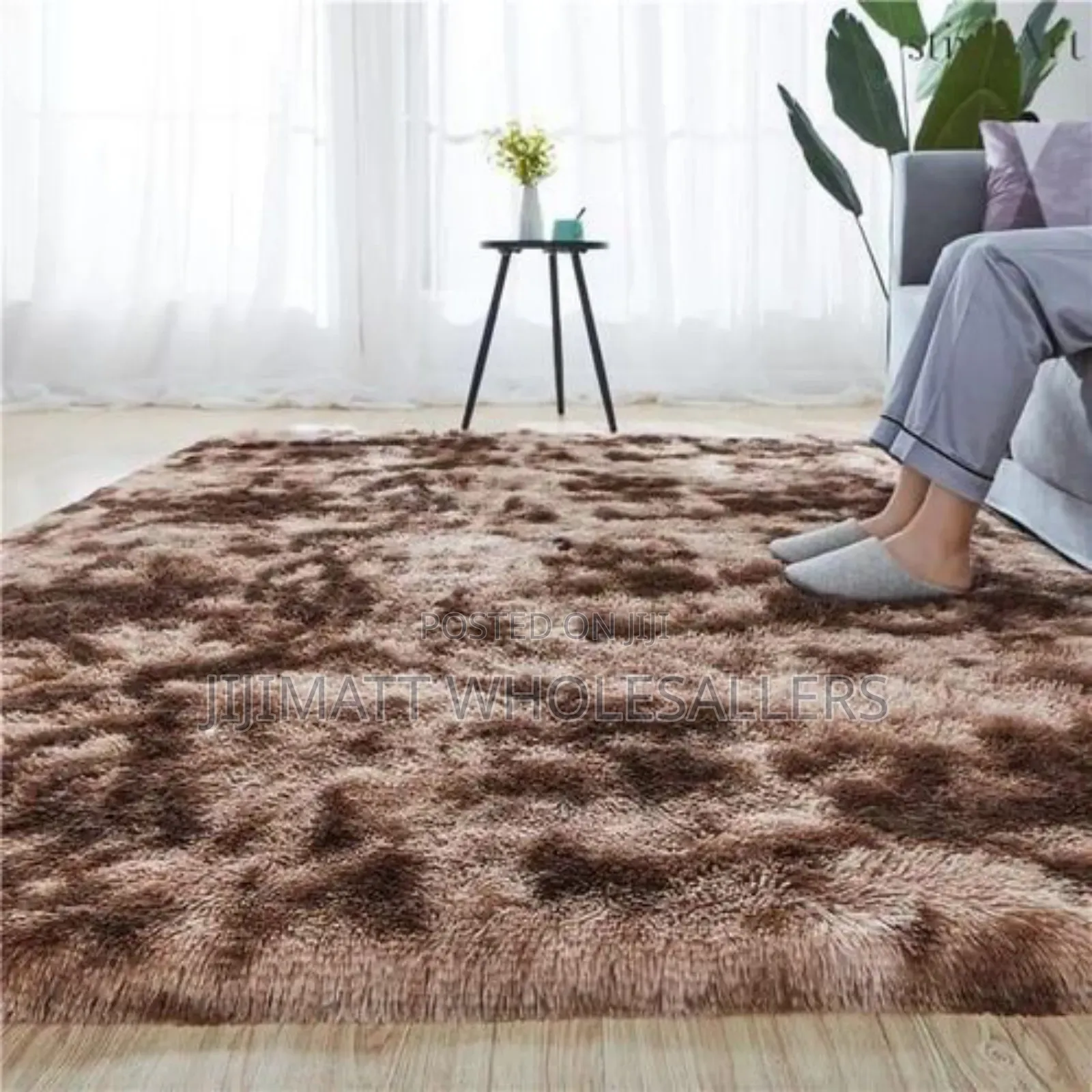Fluffy Carpet Available in Different Colour
