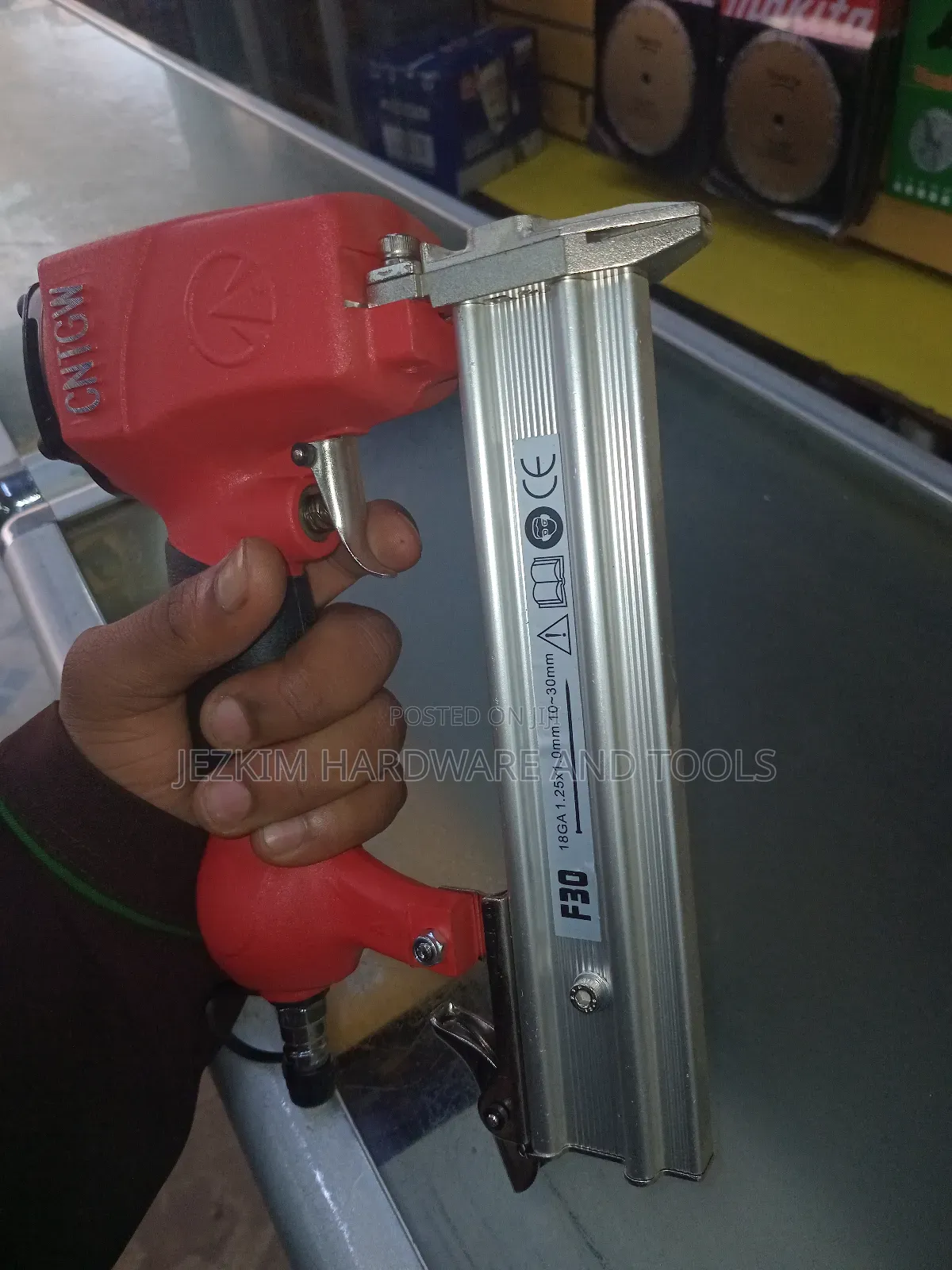 Staple Gun for Air