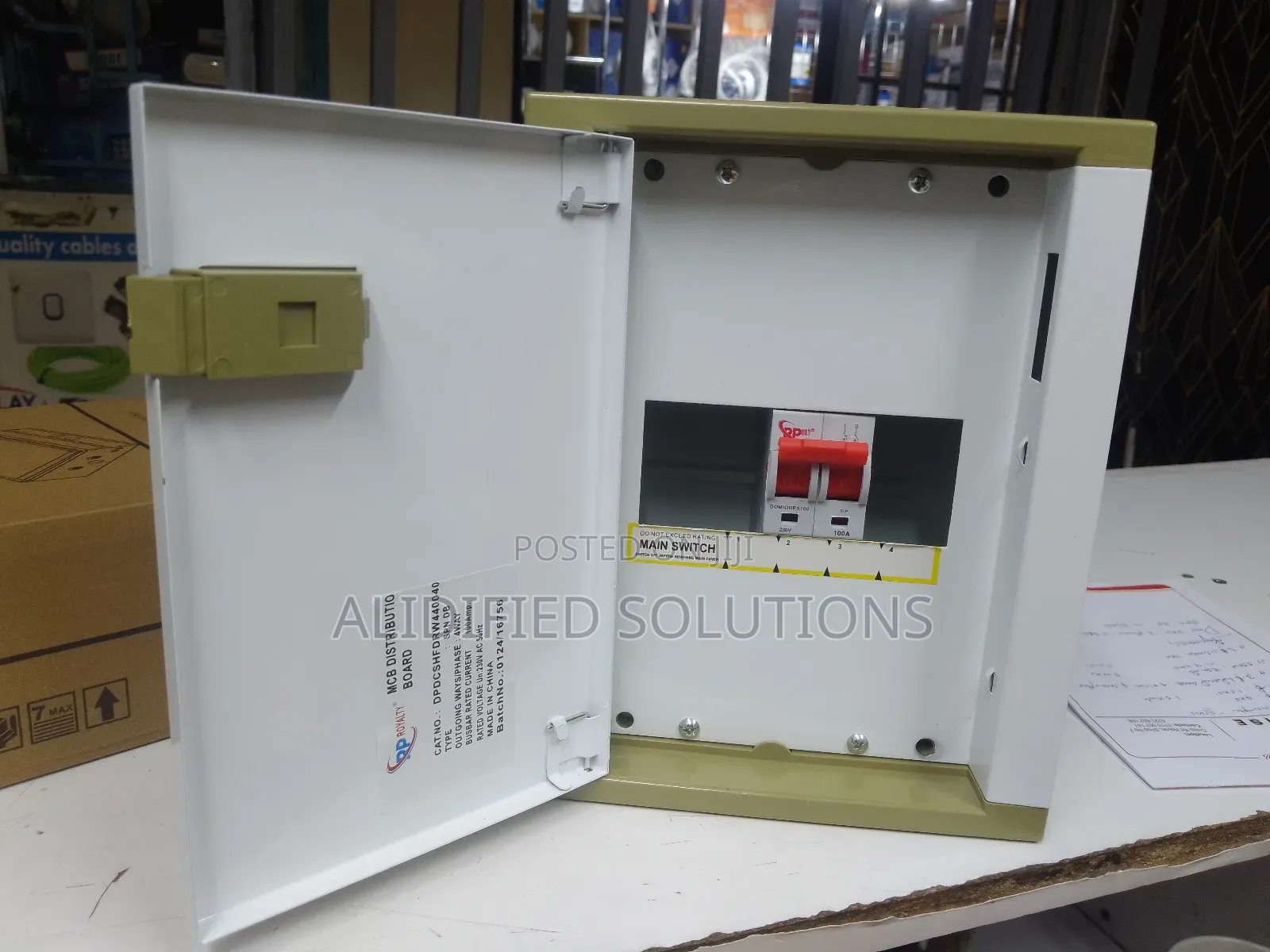 4way Metallic Consumer Unit+Free Double Pole