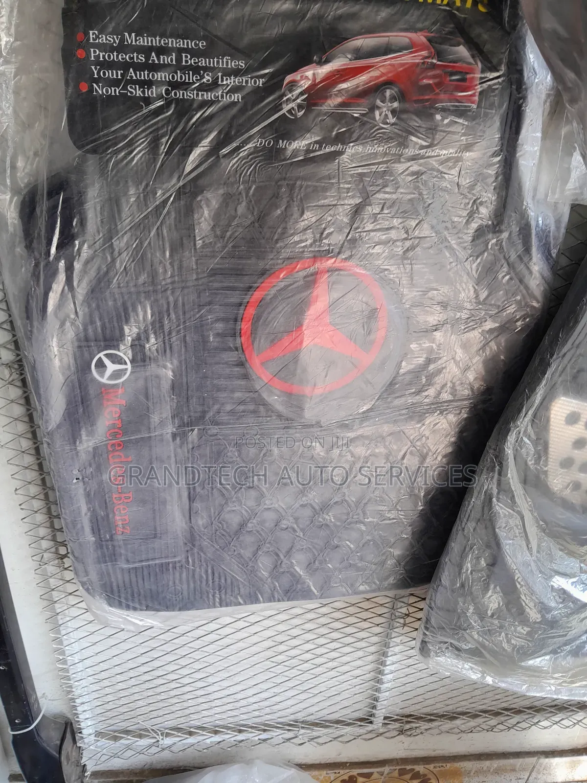 Mercedes-Benz Black Red Branded Mats