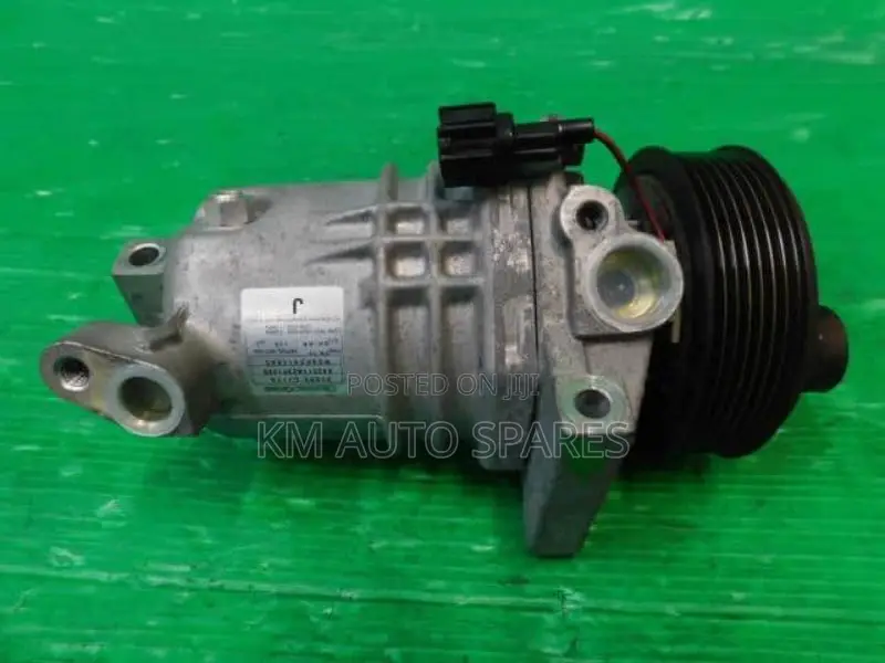 Nissan Mr18 Ac Compressor for Wingroad, Tiida, Cube.