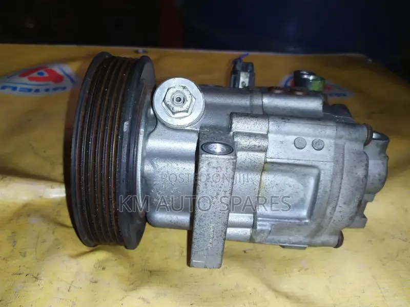 Nissan Qg15 AC Compressor for Wingroad, AD, FB15, FB14.
