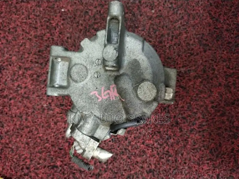 Toyota 3GR AC Compressor for Crown, Mark X, Lexus.