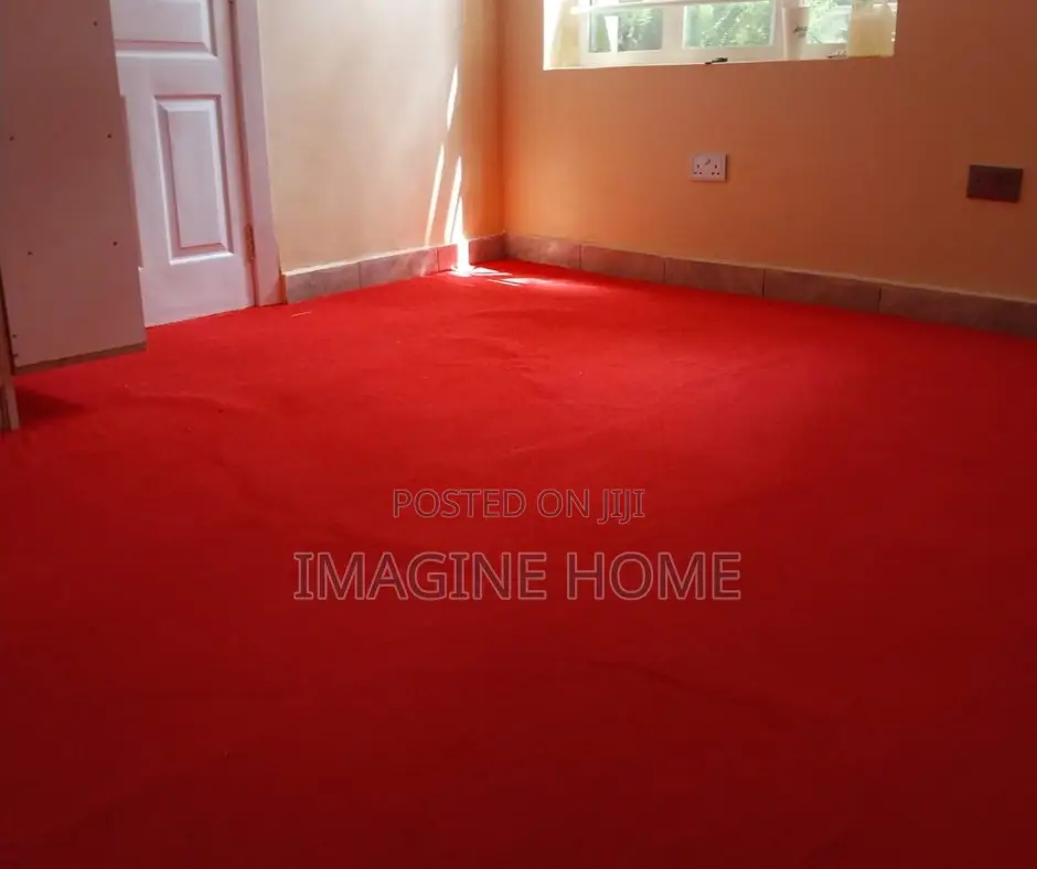 Nice Office Red Wall to Wall Carpet