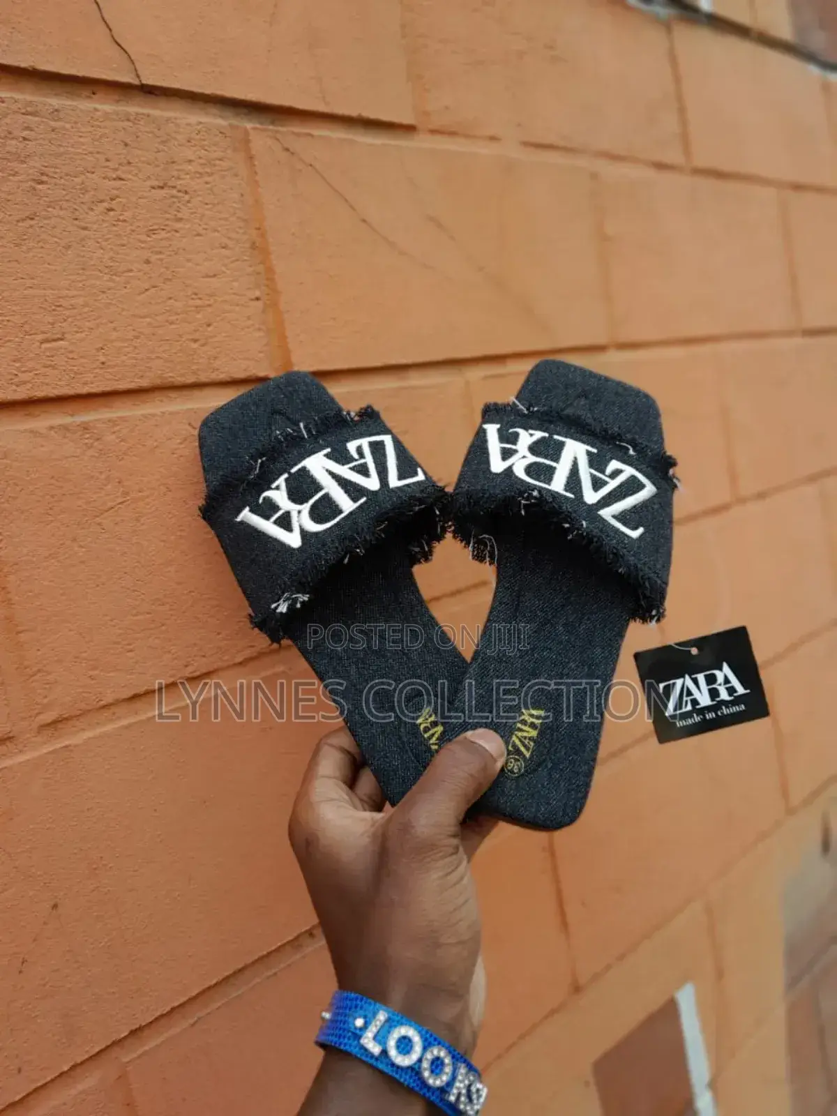 Zara Slides