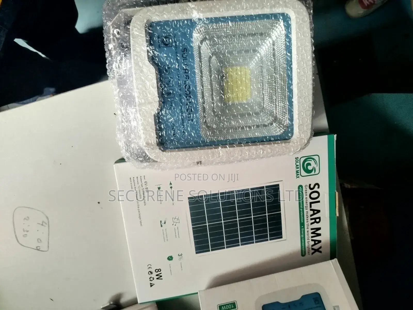 100 Watts Solar Floodlight Solarmax With 8 Watts Solar Panel