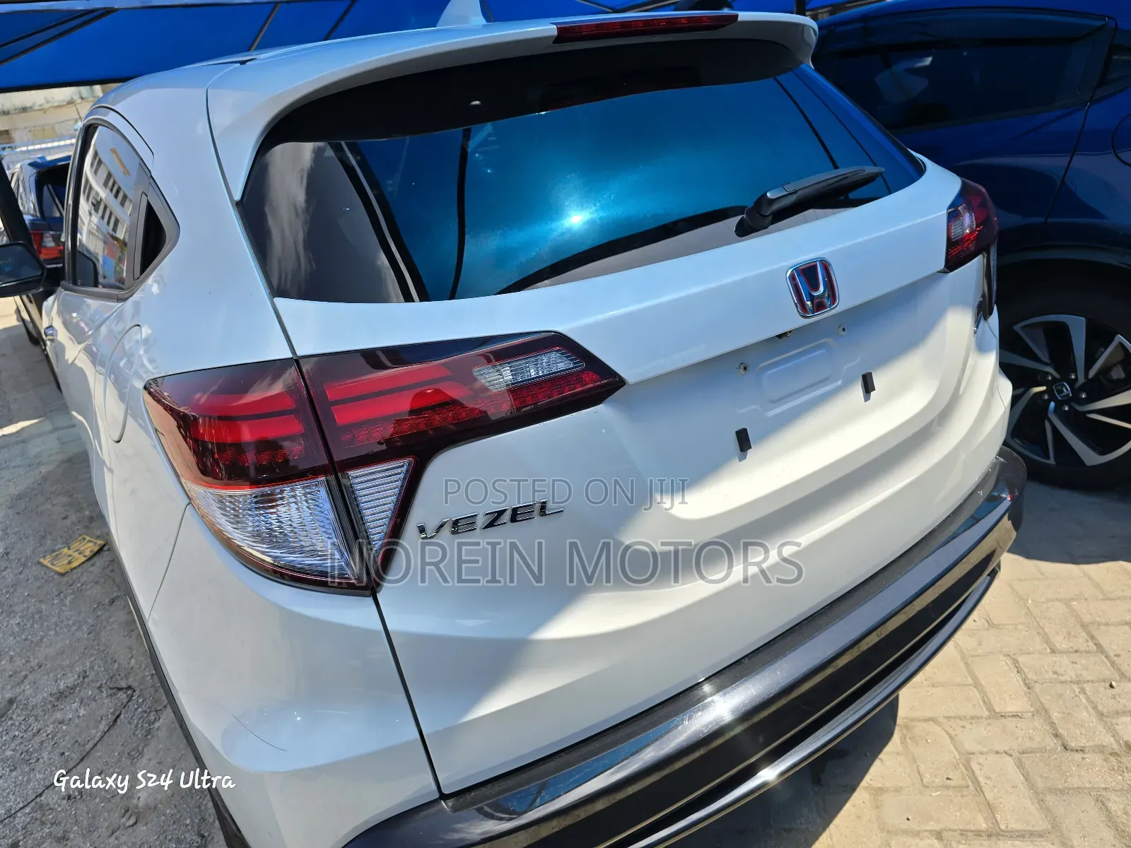 Honda Vezel 2017 White